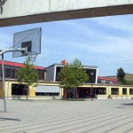 Grundschule im Weidengrund Schulhof