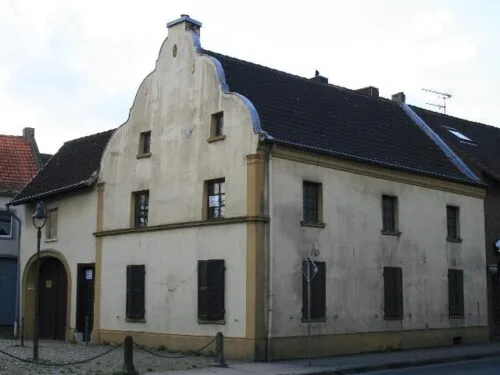 Ehem. Bauernhaus Gronewaldstraße 44, Millich