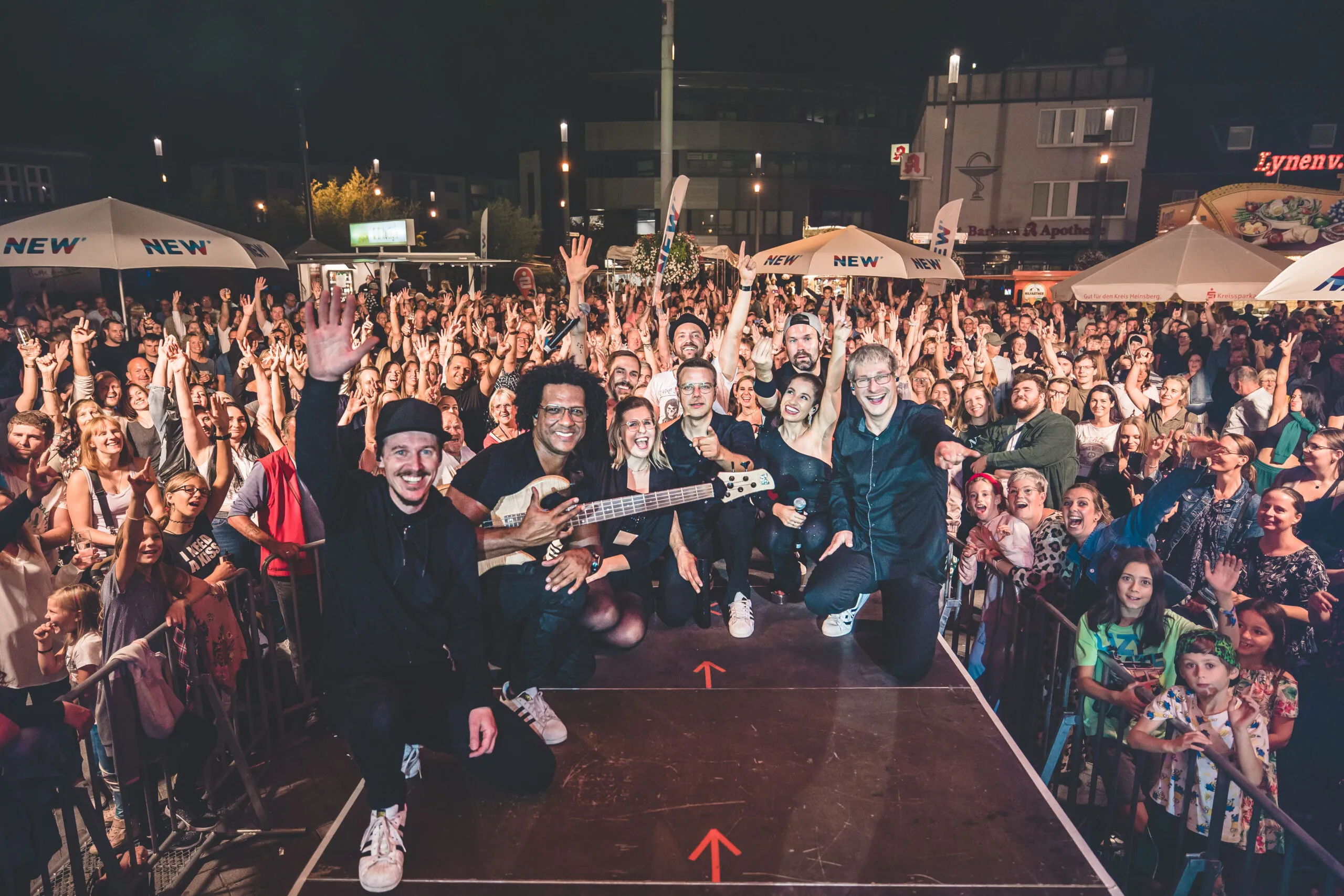 Seit 2005 ein Highlight in der Region – Hückelhoven brummt – das Cityfest. Hier mit den Goodfellas 2022.. 