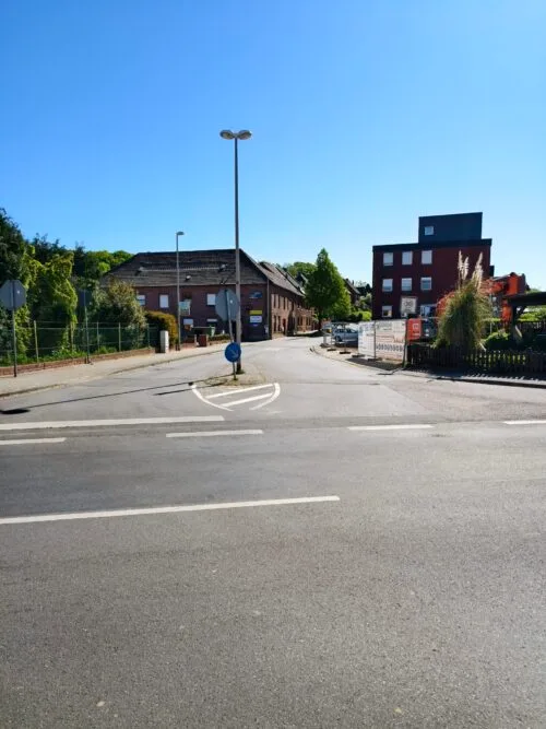 Lieberg Aufgehoben Hoch