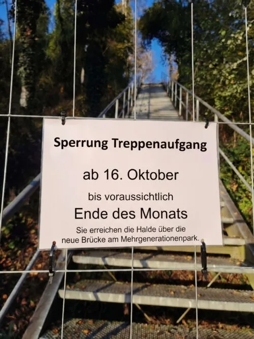 Symbolbild KI Halde Sperrung Treppenaufgang 16